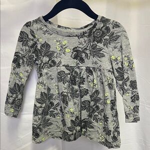 GAP baby Gray Floral tunic size 18-24 months